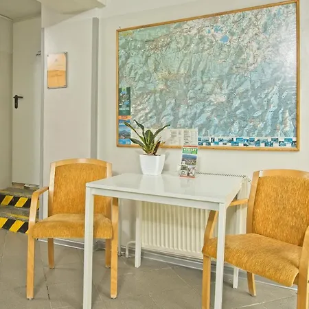 Osrodek Wojkow Kolo Karpacza * Kowary