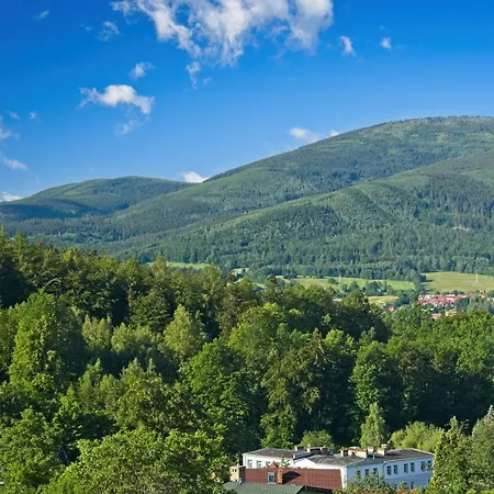 Hotel Osrodek Wojkow Kolo Karpacza *