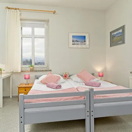 Osrodek Wojkow Kolo Karpacza Kowary