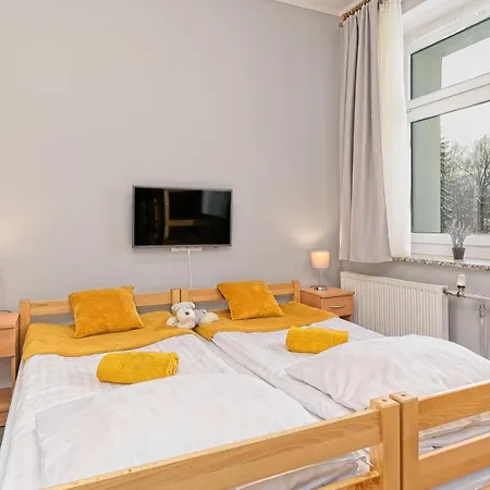 Osrodek Wojkow Kolo Karpacza * Kowary