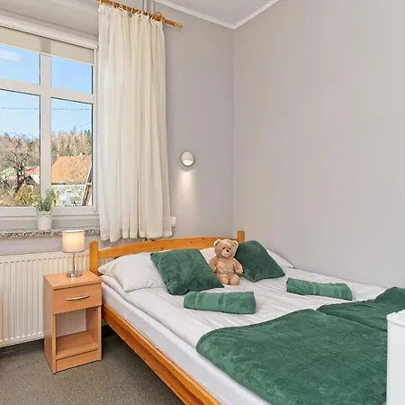 Ośrodek Wojków Koło Karpacza Hotel *