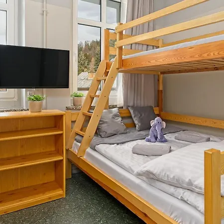 Hotel Osrodek Wojkow Kolo Karpacza *