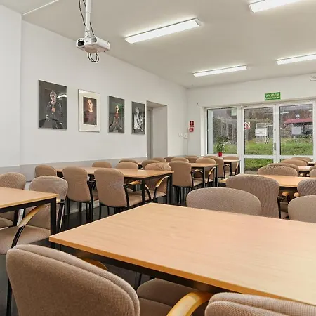 Otel Osrodek Wojkow Kolo Karpacza Kowary