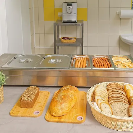 Hotel Osrodek Wojkow Kolo Karpacza Kowary