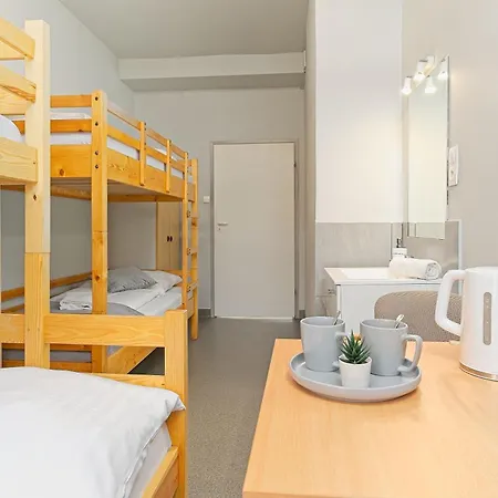 Hotel Osrodek Wojkow Kolo Karpacza Kowary