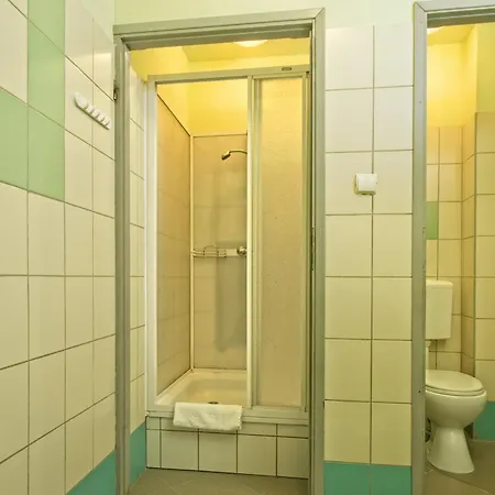 Ośrodek Wojków Koło Karpacza * Kowary