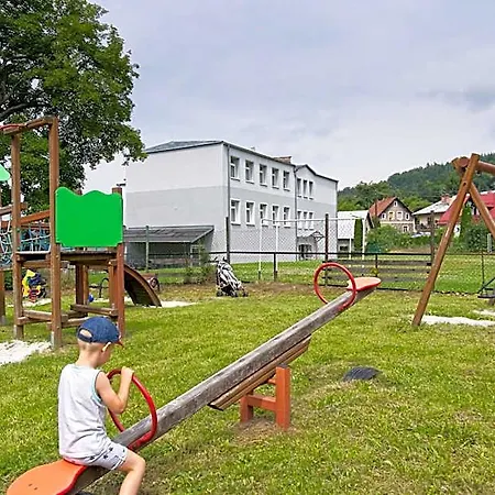 Hotell Osrodek Wojkow Kolo Karpacza Kowary