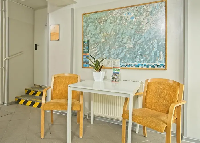 Osrodek Wojkow Kolo Karpacza * Kowary