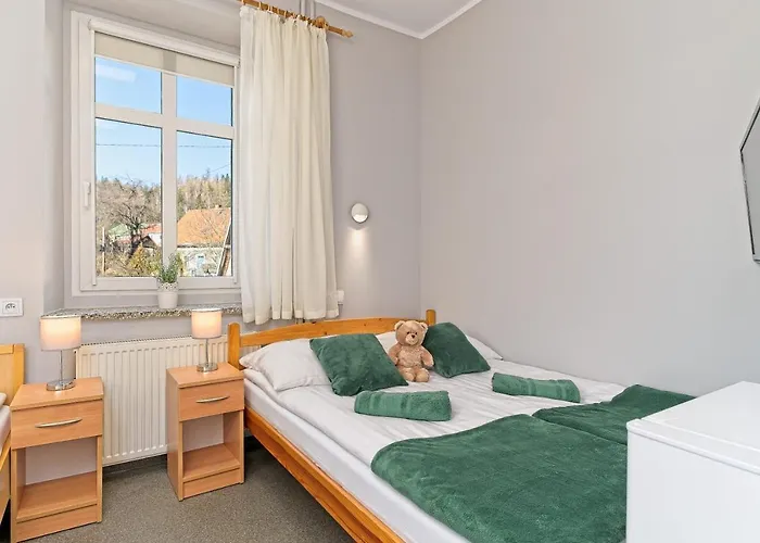 Osrodek Wojkow Kolo Karpacza Hotel *