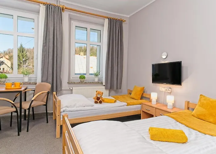 Osrodek Wojkow Kolo Karpacza Hotel *